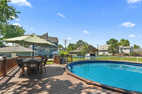 270 East North Street Manhattan IL 60442