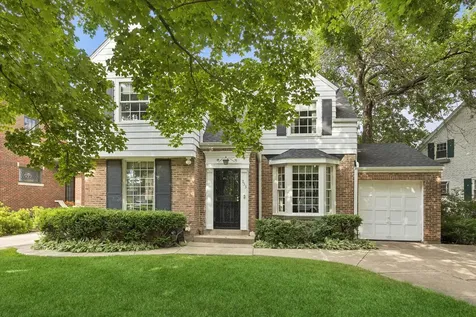 253 Northwood Road Riverside IL 60546