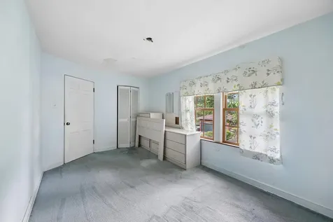 253 Northwood Road Riverside IL 60546