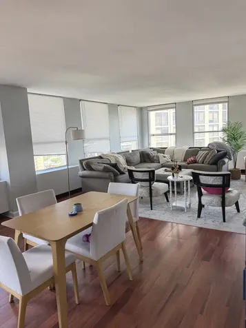 2626 North Lakeview Avenue Chicago IL 60614