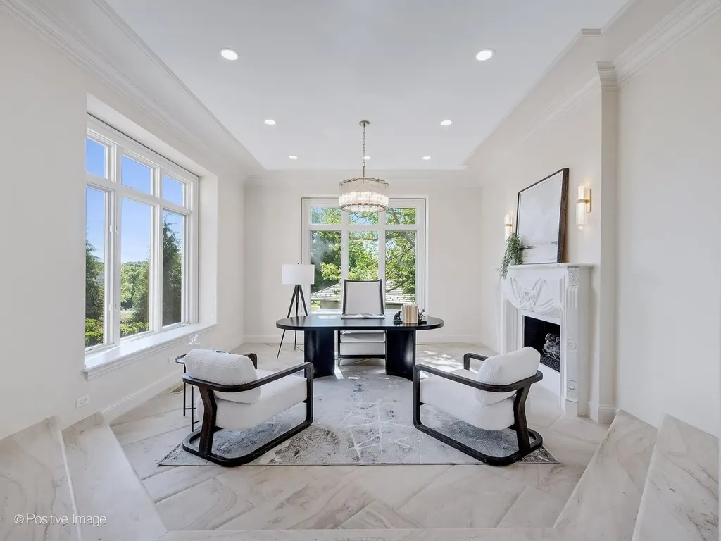 20 Natoma Drive Oak Brook IL 60523
