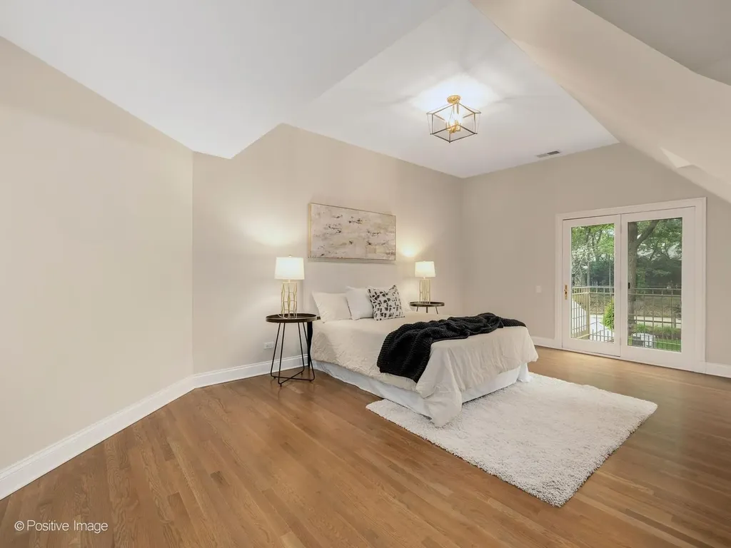 20 Natoma Drive Oak Brook IL 60523