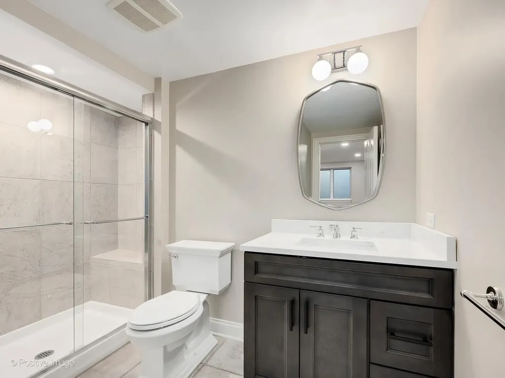 20 Natoma Drive Oak Brook IL 60523