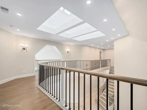 20 Natoma Drive Oak Brook IL 60523