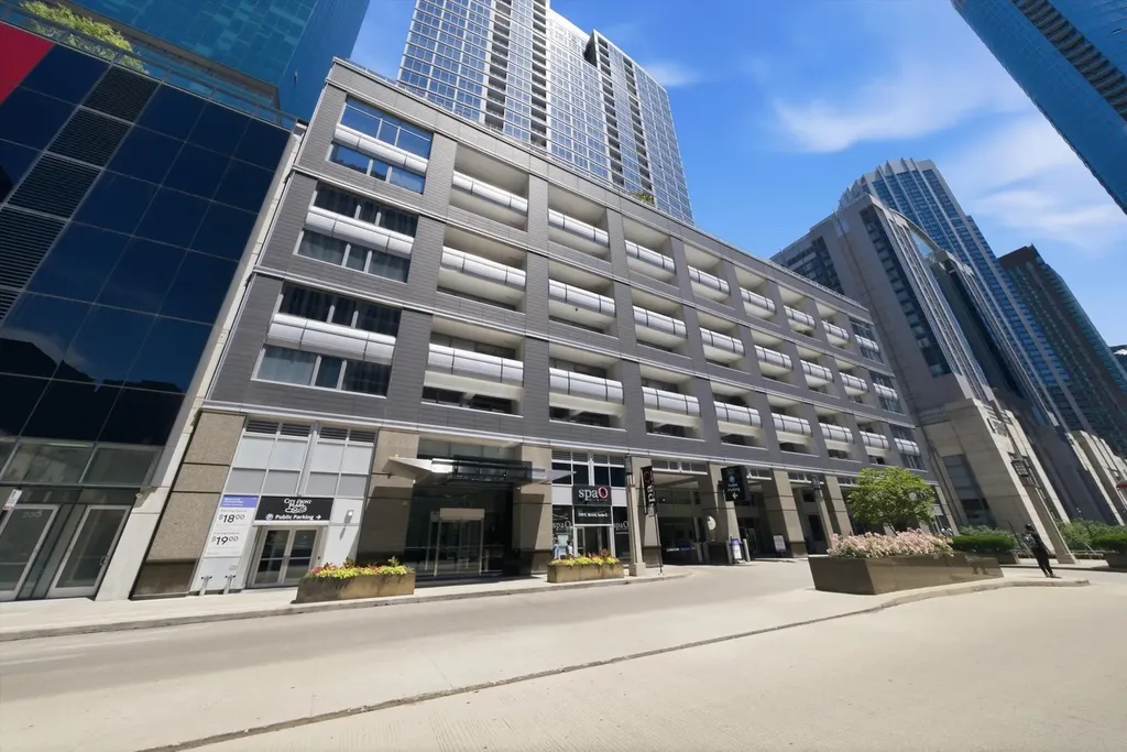 240 East Illinois Street Chicago IL 60611