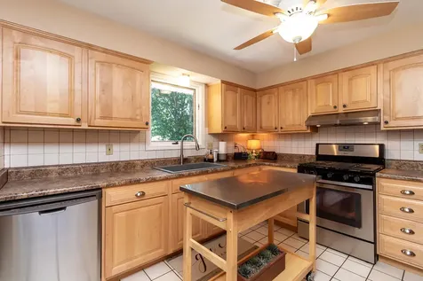 6906 North Rockvale Drive Peoria IL 61614