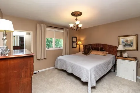 6906 North Rockvale Drive Peoria IL 61614