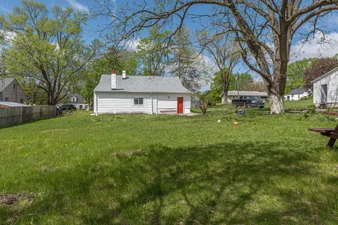 3434 18TH Street Rockford IL 61109
