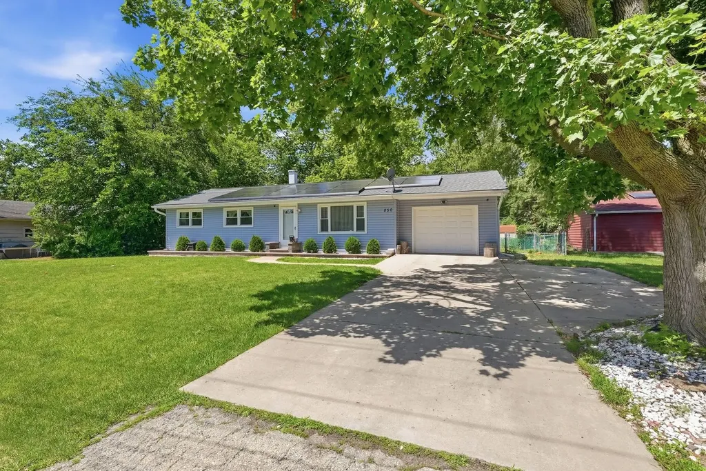 850 Austin Avenue Aurora IL 60505