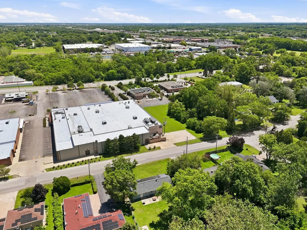 850 Austin Avenue Aurora IL 60505