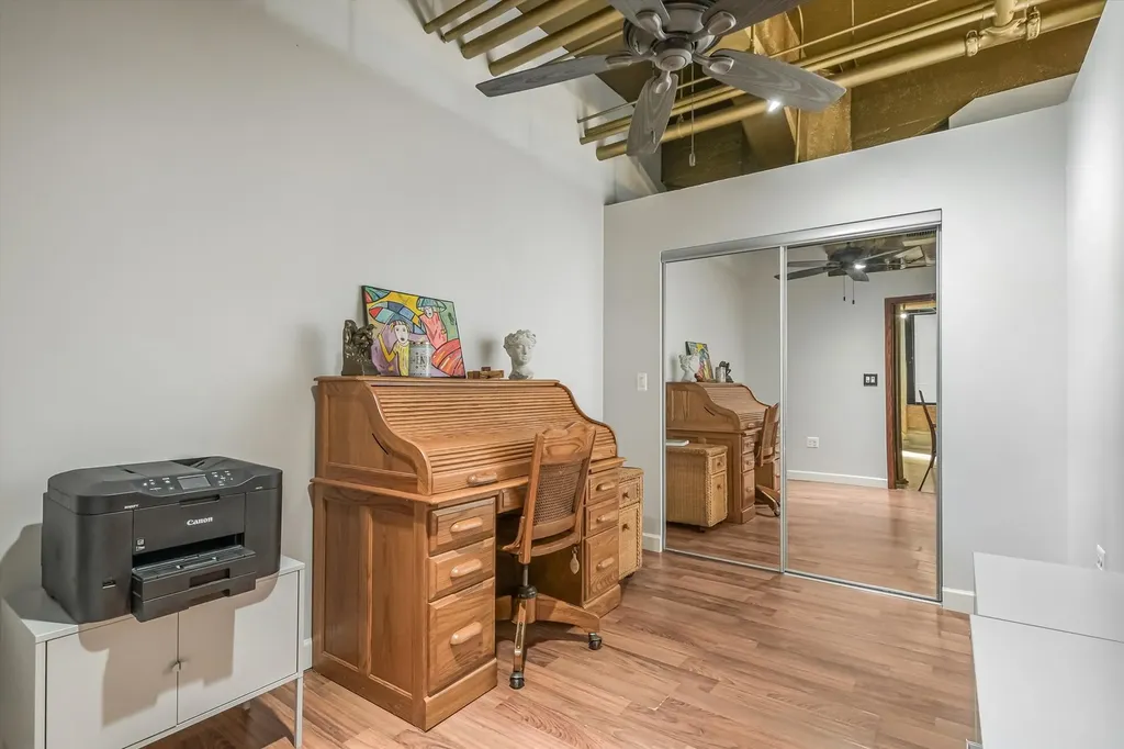 124 West Polk Street Chicago IL 60605