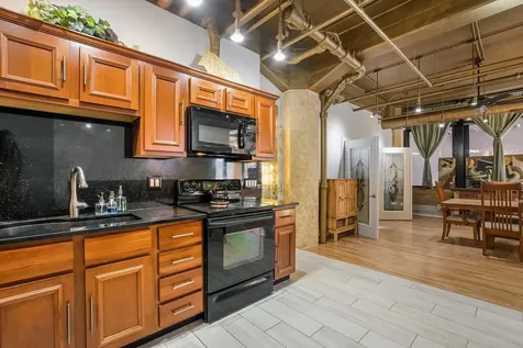 124 West Polk Street Chicago IL 60605