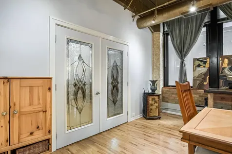124 West Polk Street Chicago IL 60605