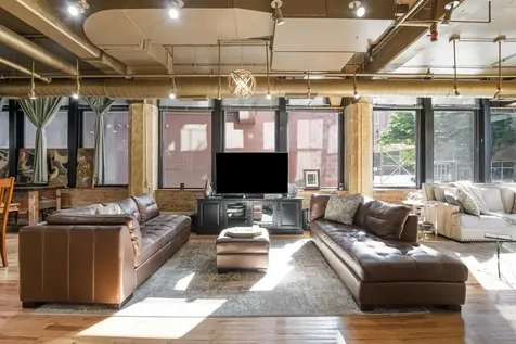124 West Polk Street Chicago IL 60605