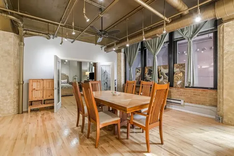 124 West Polk Street Chicago IL 60605