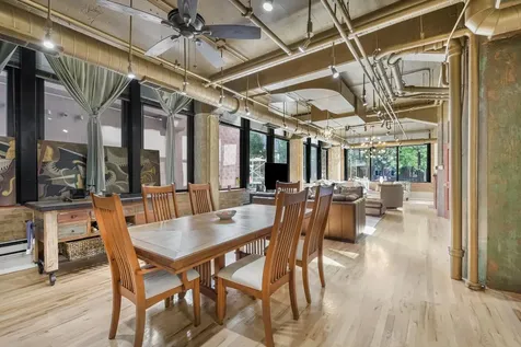 124 West Polk Street Chicago IL 60605