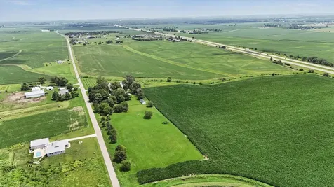 1413 East 2950 North Road Mansfield IL 61854