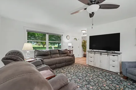 1413 East 2950 North Road Mansfield IL 61854