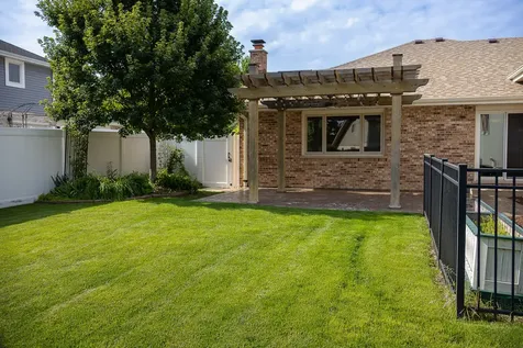 17245 Grange Drive Orland Park IL 60467