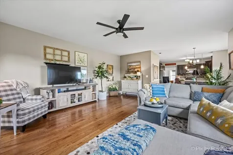 665 Hunters Path Marengo IL 60152