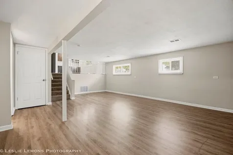 16388 Terry Lane Oak Forest IL 60452
