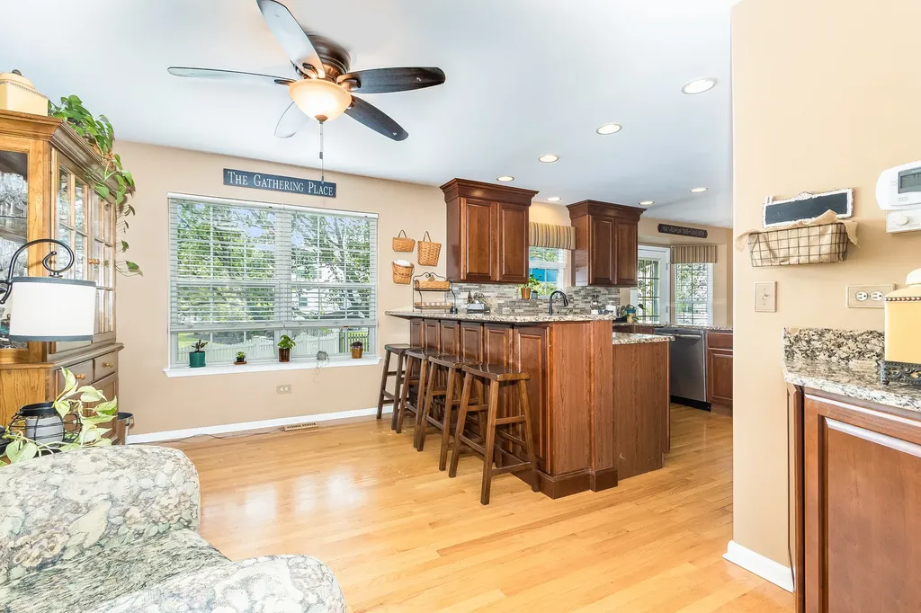 1607 Sierra Highlands Court Plainfield IL 60586