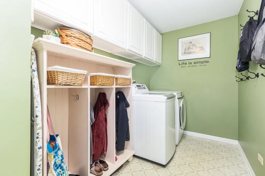 1607 Sierra Highlands Court Plainfield IL 60586