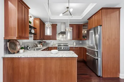 3635 North Hermitage Avenue Chicago IL 60613