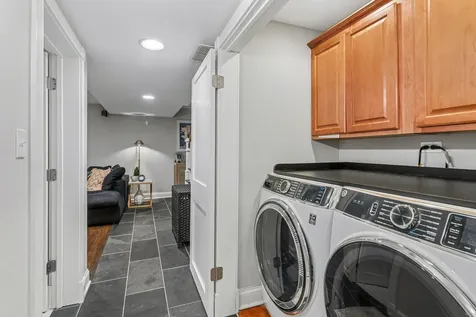 3635 North Hermitage Avenue Chicago IL 60613