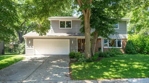 3614 Radcliffe Drive Northbrook IL 60062