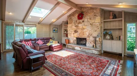 3614 Radcliffe Drive Northbrook IL 60062