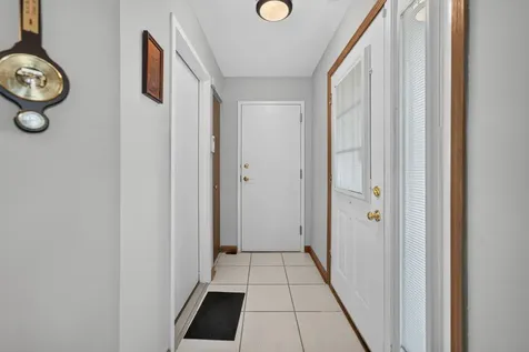 2020 North Stillwater Road Arlington Heights IL 60004