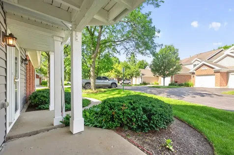 2020 North Stillwater Road Arlington Heights IL 60004