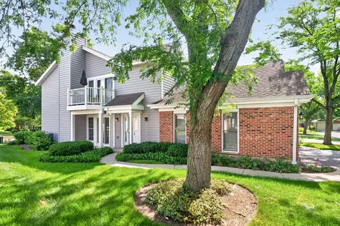 2020 North Stillwater Road Arlington Heights IL 60004