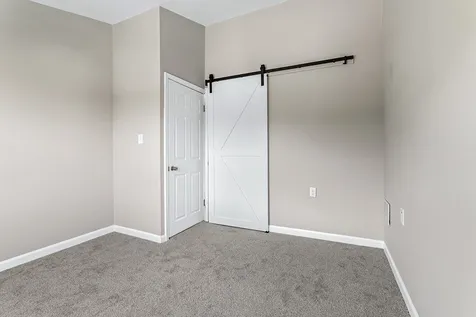 521 Mccarthy Road Lemont IL 60439