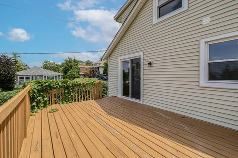 521 Mccarthy Road Lemont IL 60439
