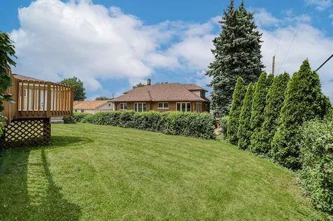 521 Mccarthy Road Lemont IL 60439