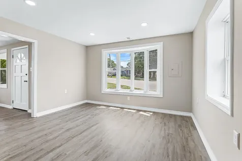 521 Mccarthy Road Lemont IL 60439
