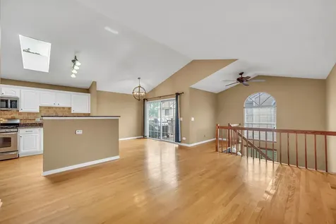 581 Le Parc Circle Buffalo Grove IL 60089