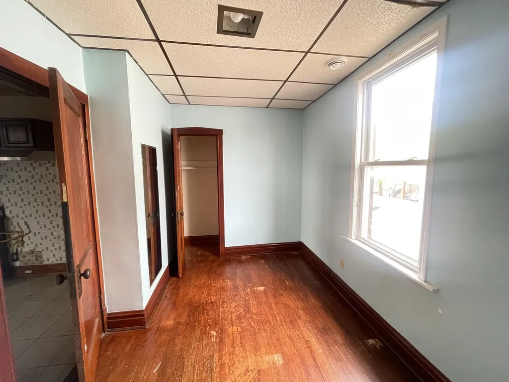 2512 West 45th Place Chicago IL 60632