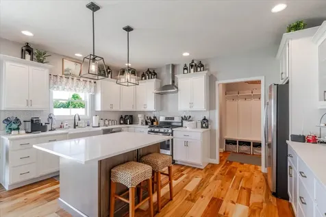 1304 Staghorne Way Bloomington IL 61705