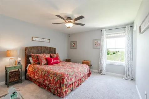 1304 Staghorne Way Bloomington IL 61705