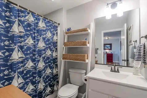 1304 Staghorne Way Bloomington IL 61705