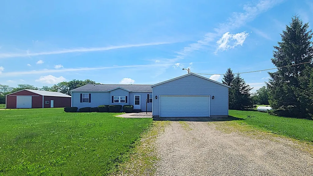 9830 Yorktown Road Lyndon IL 61261
