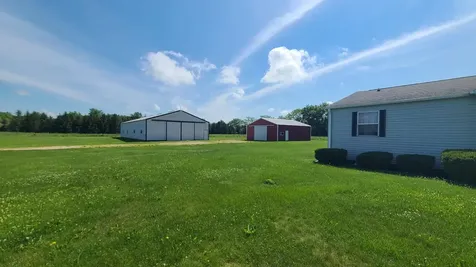 9830 Yorktown Road Lyndon IL 61261