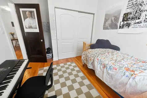 6638 North Glenwood Avenue Chicago IL 60626