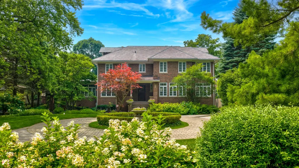 224 Sheridan Road Kenilworth IL 60043