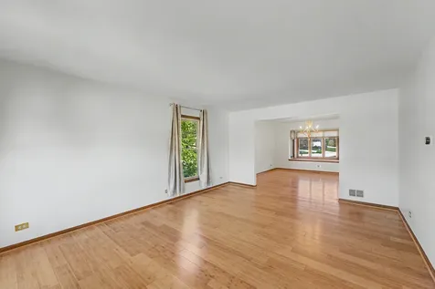 2600 Arlingdale Drive Palatine IL 60067