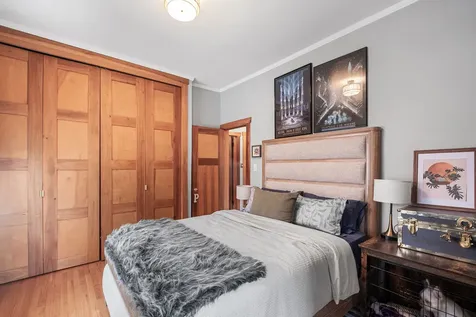 429 West Wellington Avenue Chicago IL 60657