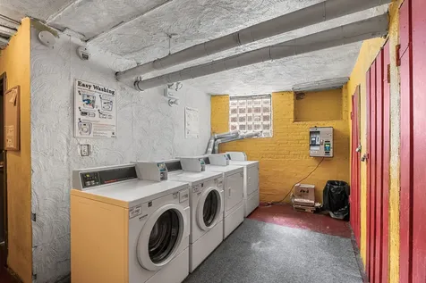 429 West Wellington Avenue Chicago IL 60657